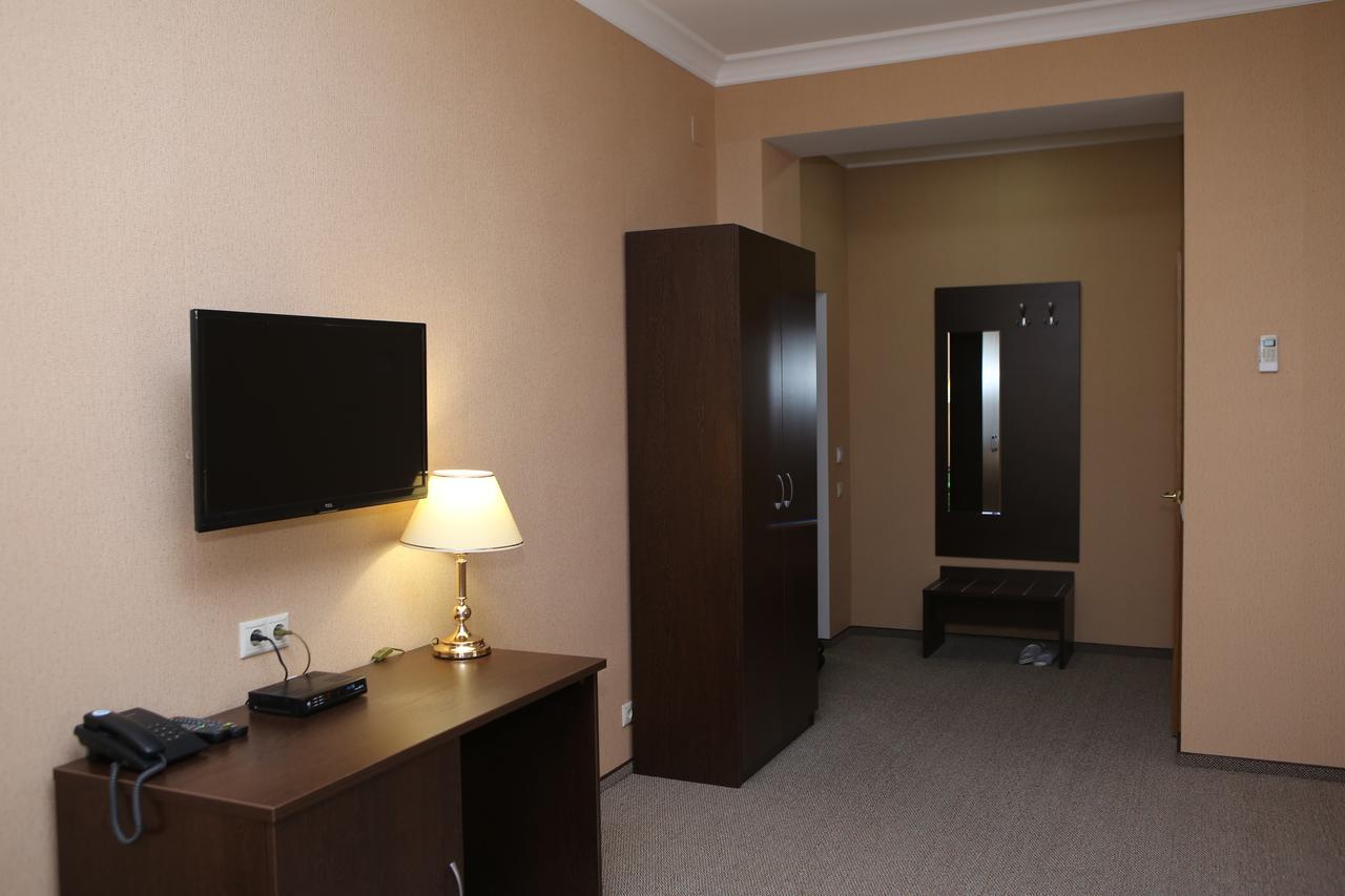 Hotel Aner Astana Exterior photo